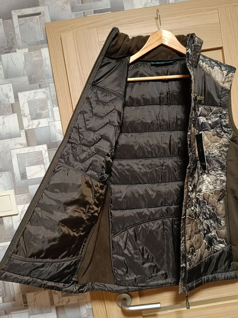 Nauja Deerhunter firmos liemenė — nuotrauka 5