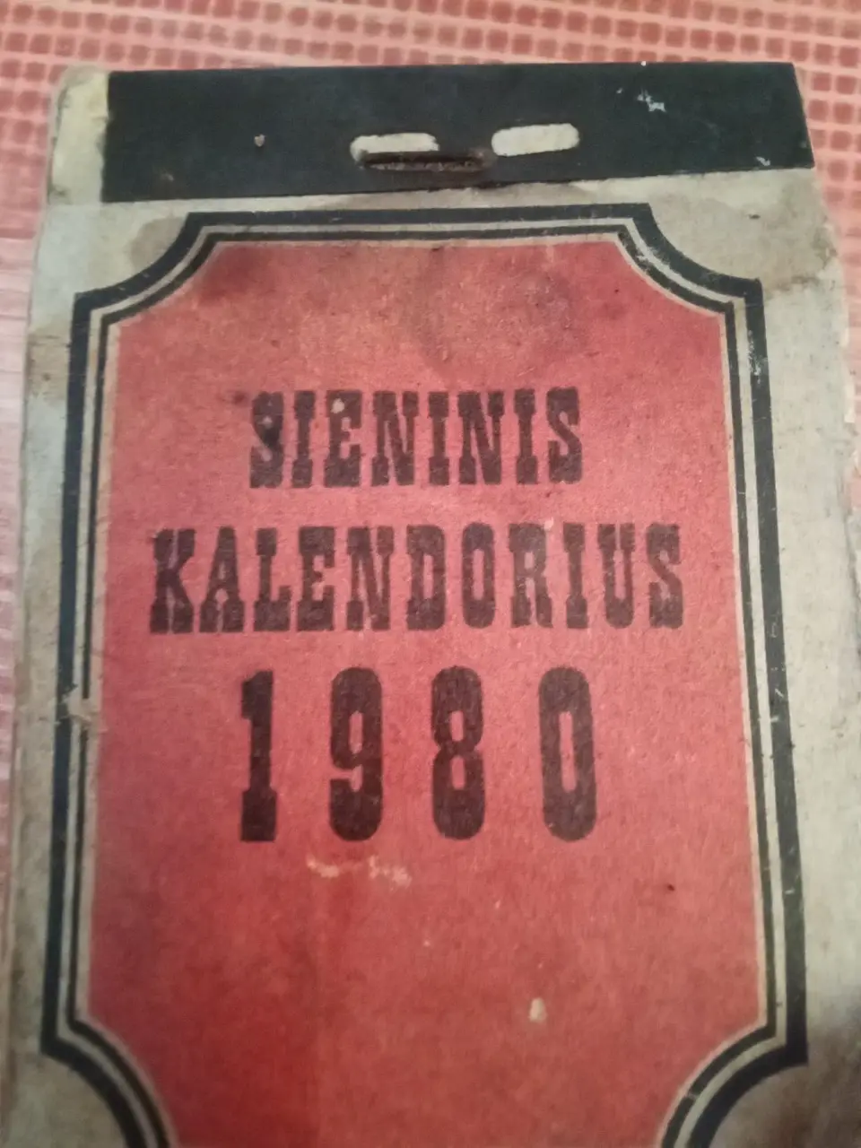 Kalendoriaus lapeliai — nuotrauka 4