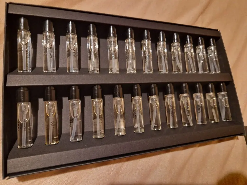 24 vnt purškiamų namų kvapai iš Aromatic 89