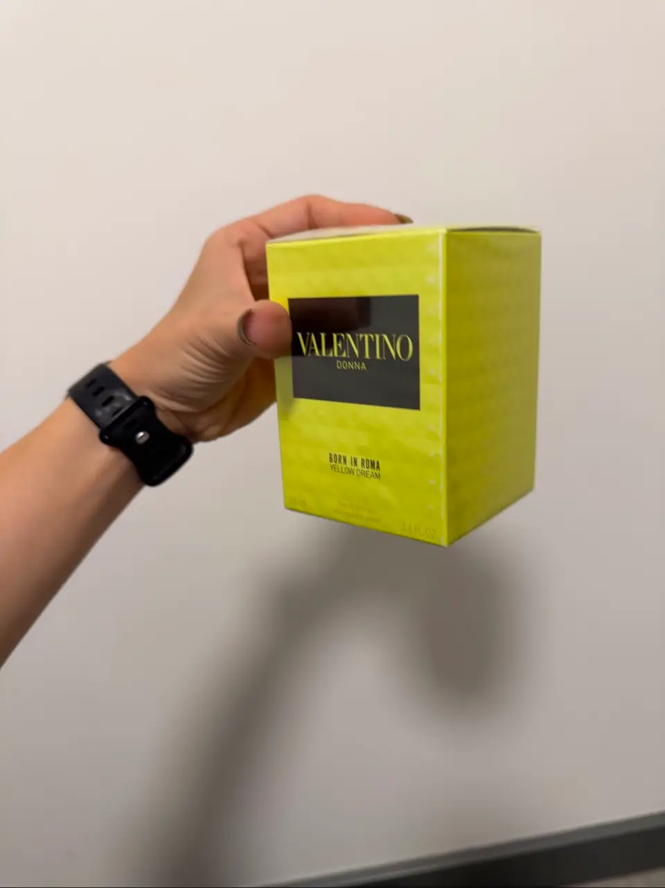 Valentino Donna Born in Roma Yellow Dream EDP 100 ml — nuotrauka 2