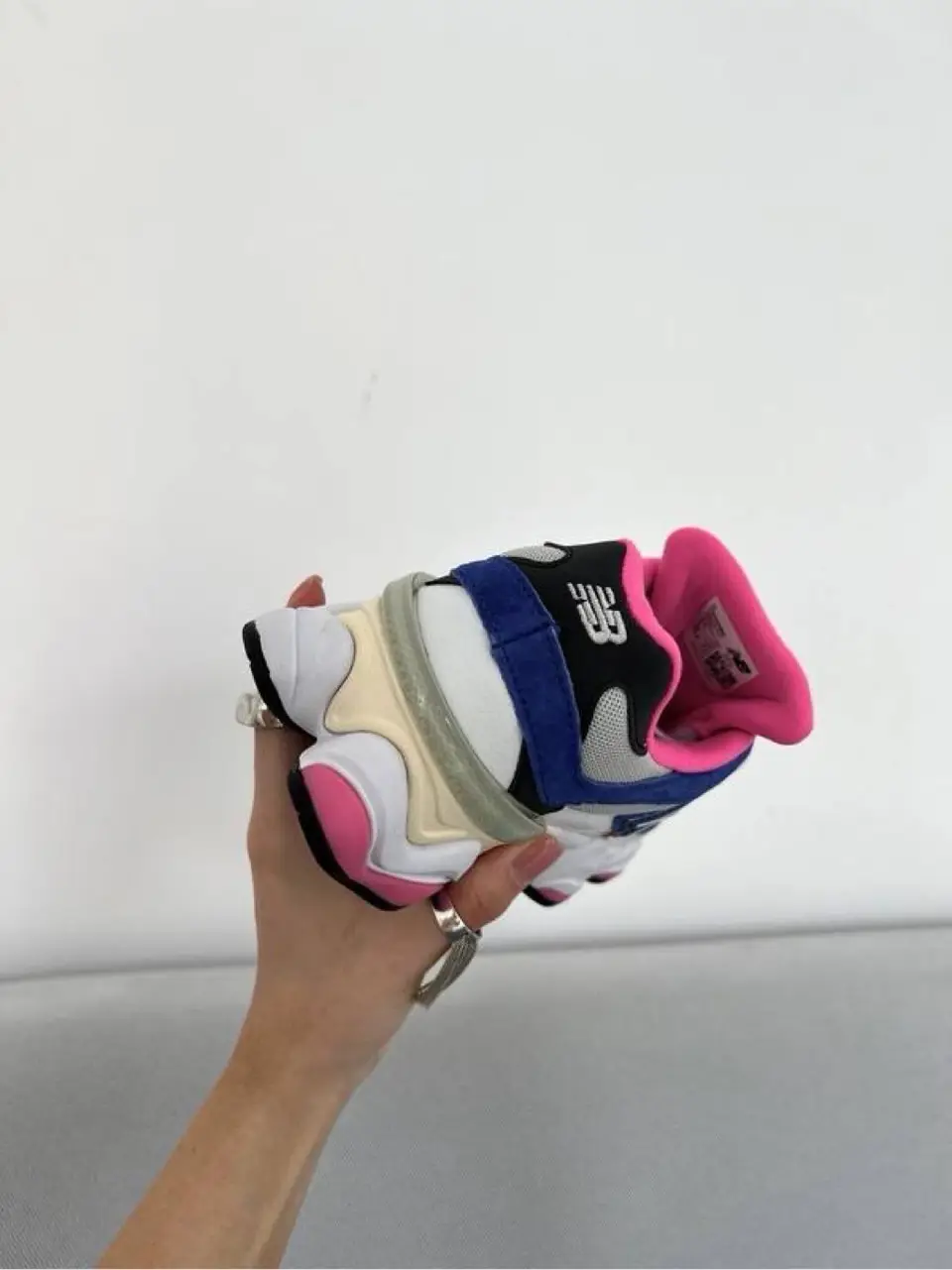 New Balance 9060 sportbačiai — nuotrauka 8