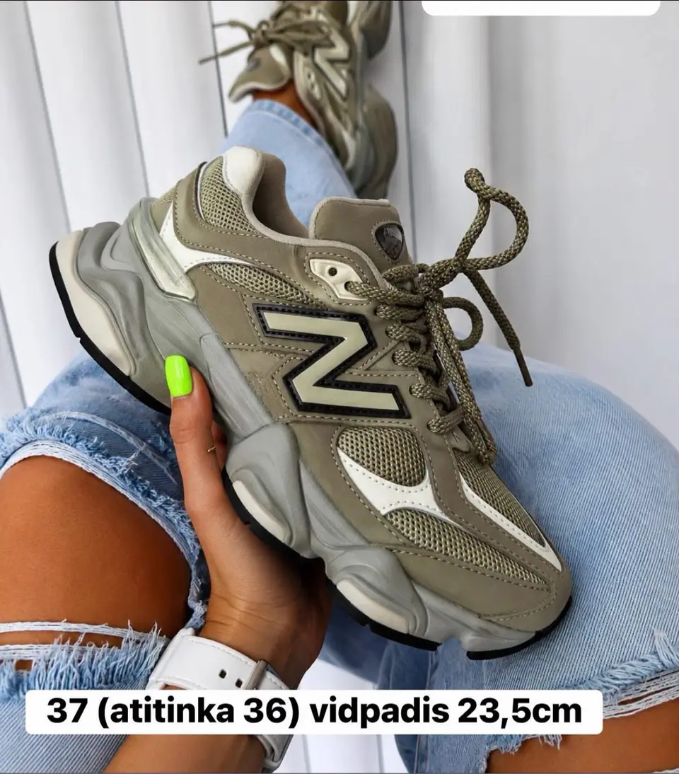 New Balance 9060
