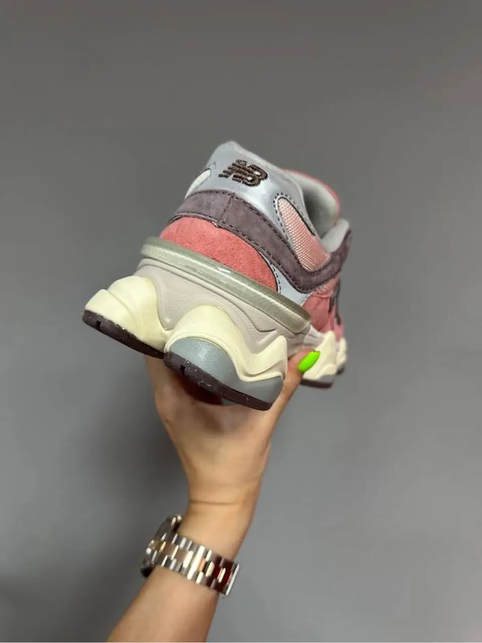 New Balance 9060 sportbačiai — nuotrauka 3