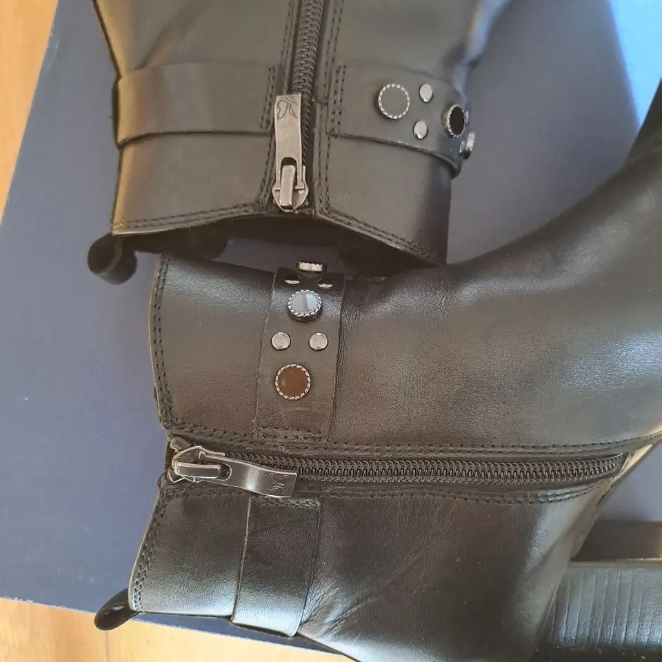 Natūralios odos Caprice aulinukai (38 dydis / 25 cm pėdai) — nuotrauka 6