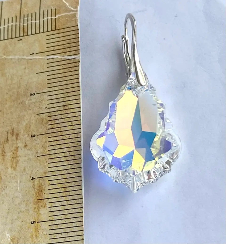 Sidabriniai auskarai su Swarovski kristalu — nuotrauka 3