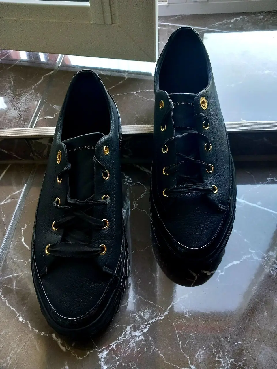 Originalus Tommy Hilfiger laisvalaikio batai 38dydis — nuotrauka 2