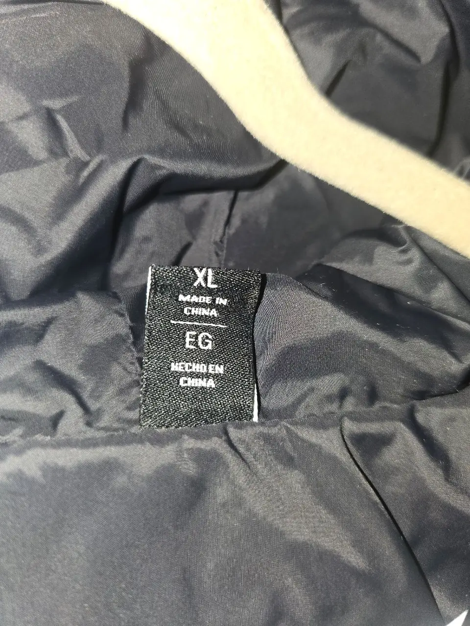 DKNY Striuke — nuotrauka 5