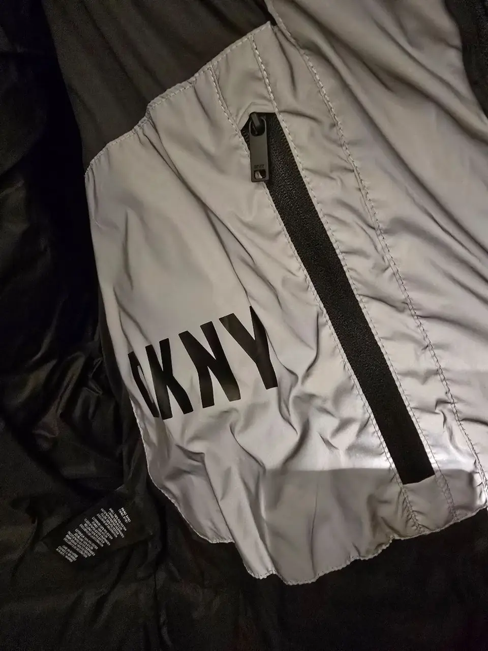 DKNY Striuke — nuotrauka 8