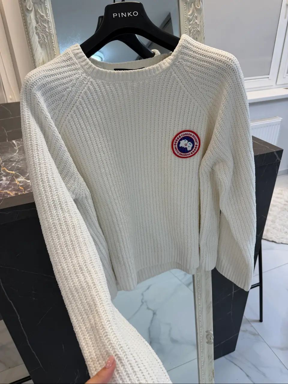 Canada Goose baltas megztinis