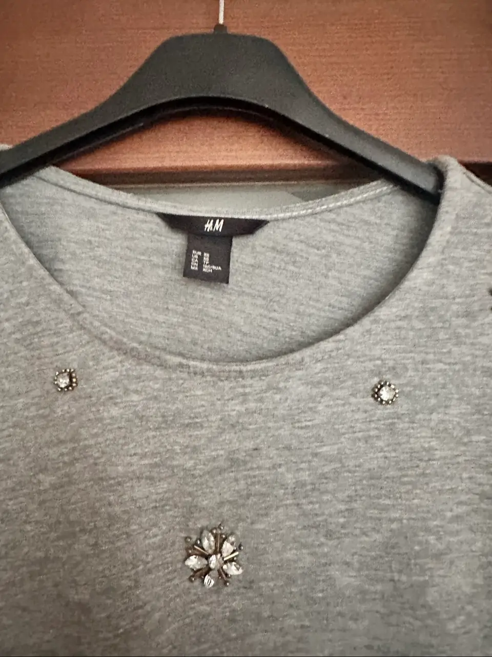 H&M pilka palaidinė su kristalų aplikacijomis — nuotrauka 3