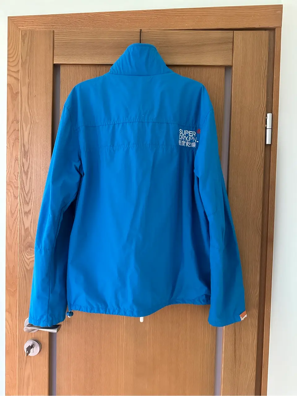 Superdry neperpučiama striukė — nuotrauka 2